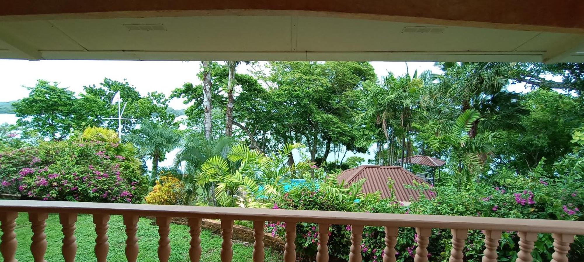 Gone Fishing Panama Resort Бока Чика Екстериор снимка